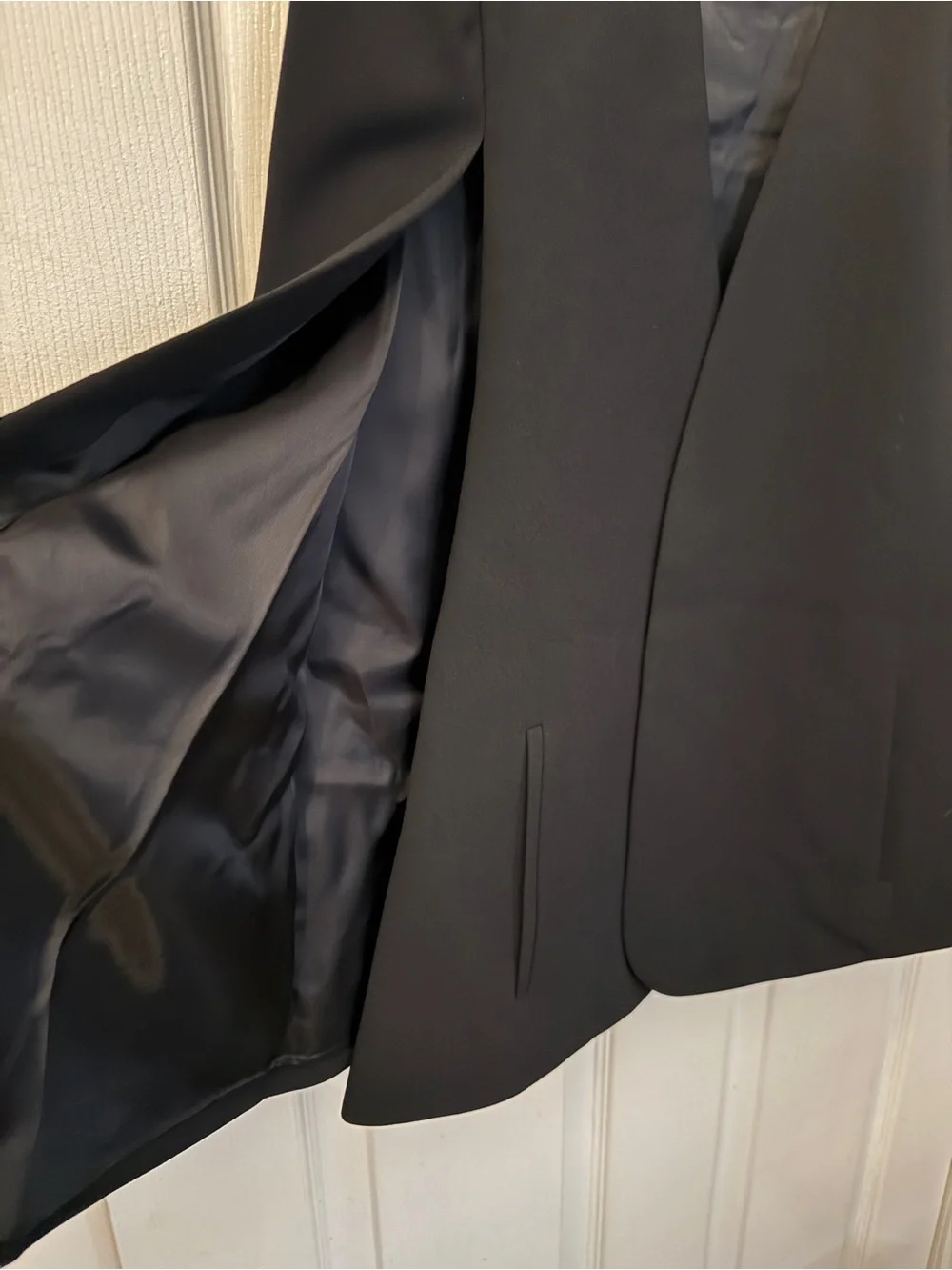 Zara black collarless V-neck blazer with Split Sleeves Cape Details